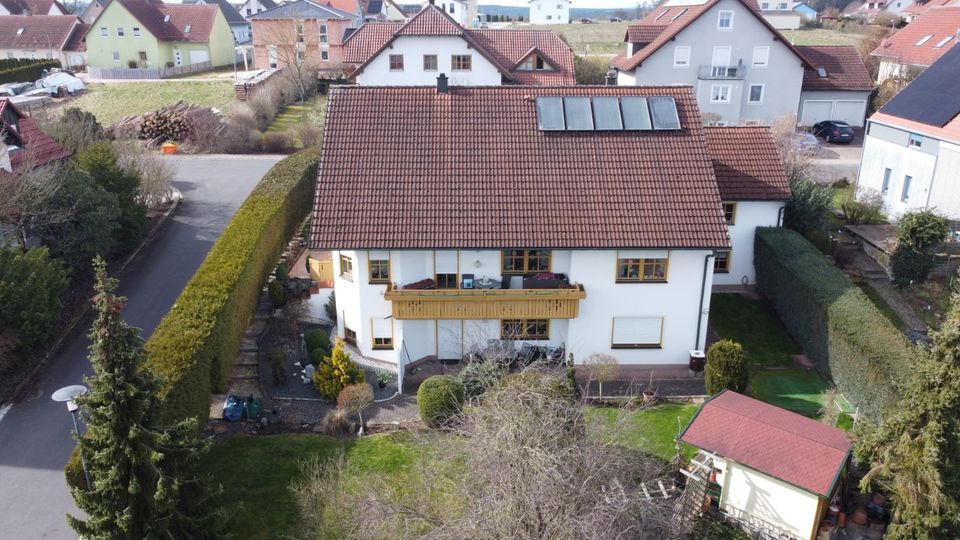 MGH Haus mit 2 Wohnungen zu vermieten insg. 210 m² ab 01.07. in Ebermannsdorf