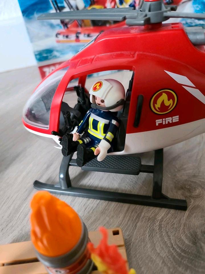 Playmobil 70335 Feuerwehr mit Helikopter + Boot OVP ☆ Vollständig in Diepholz