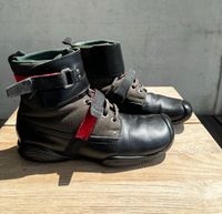 Prada Stiefel von 1999/2000 Retro 41 Leder Schuhe Soldier Style Baden-Württemberg - Reutlingen Vorschau