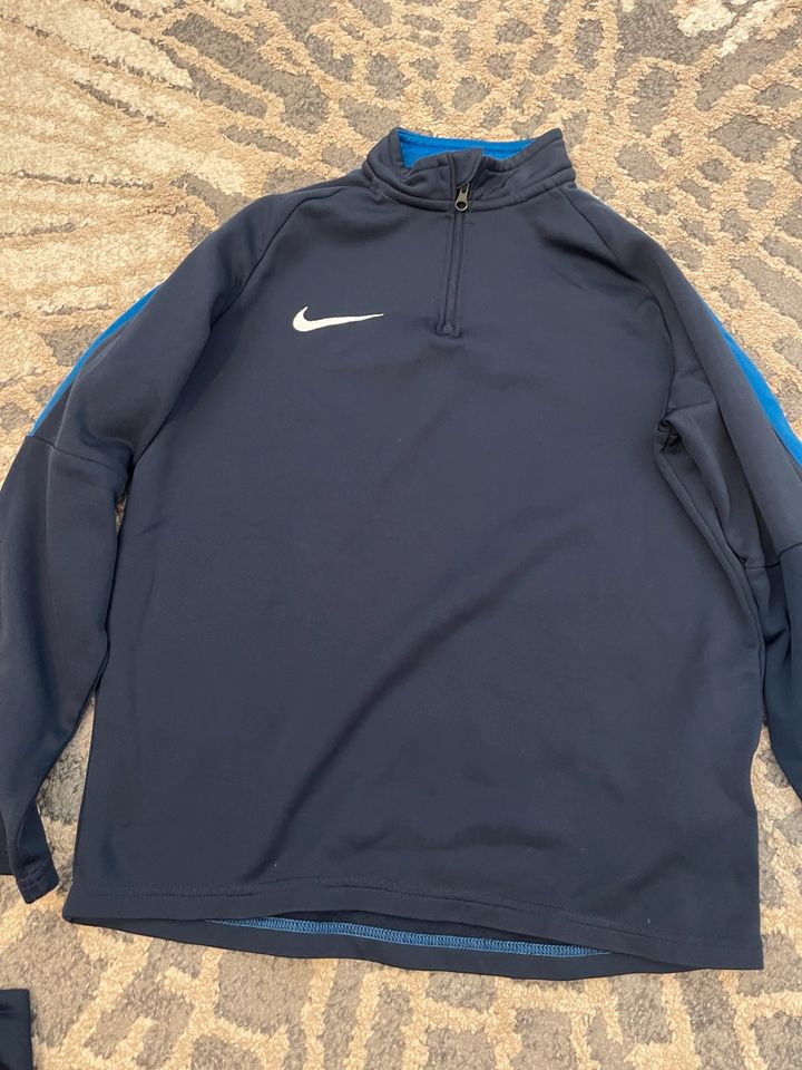 Nike jacke&Trikot in Rostock