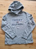 Hoodie Tommy Hilfiger mit Strasssteinen Nordrhein-Westfalen - Meschede Vorschau