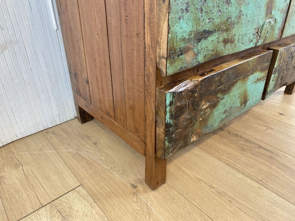 Boatwood by WMK # Meeresblaue Schubladenkommode aus altem Bootsholz, ein handgefertigtes Unikat aus massivem Teakholz # Schrank Kommode Wäschekommode Sideboard Wickelkommode Flurkommode Chest Teak in Berlin