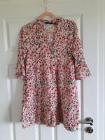 Vero Moda Blümchenkleid Blusenkleid Sommerkleid Gr. S 36 Nordrhein-Westfalen - Lippstadt Vorschau