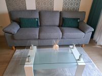 3-Sitzer-Sofa in Grau mit Glasstisch * wie NEU Berlin - Spandau Vorschau