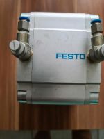 Festo ADVU-40-P-A Kompaktzylinder, 156582. Gebraucht. Funktionier Niedersachsen - Holzminden Vorschau
