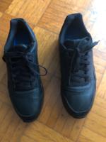 Reebok Turnschuhe, Größe 41, Farbe Schwarz München - Bogenhausen Vorschau