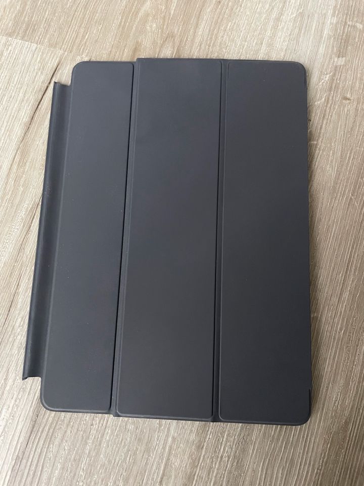 Apple iPad Pro 10,5 Smart Keyboard Tastatur Tablet schwarz in Weilerswist