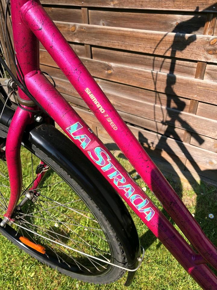 Fahrrad Damenrad La Strada 28 Zoll in Datteln