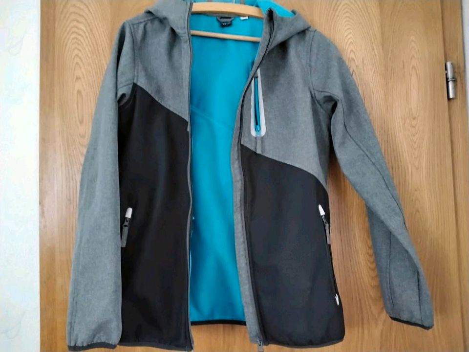 Softshelljacke Gr.158/164 ,,Neuwertig,, in Hundsbach