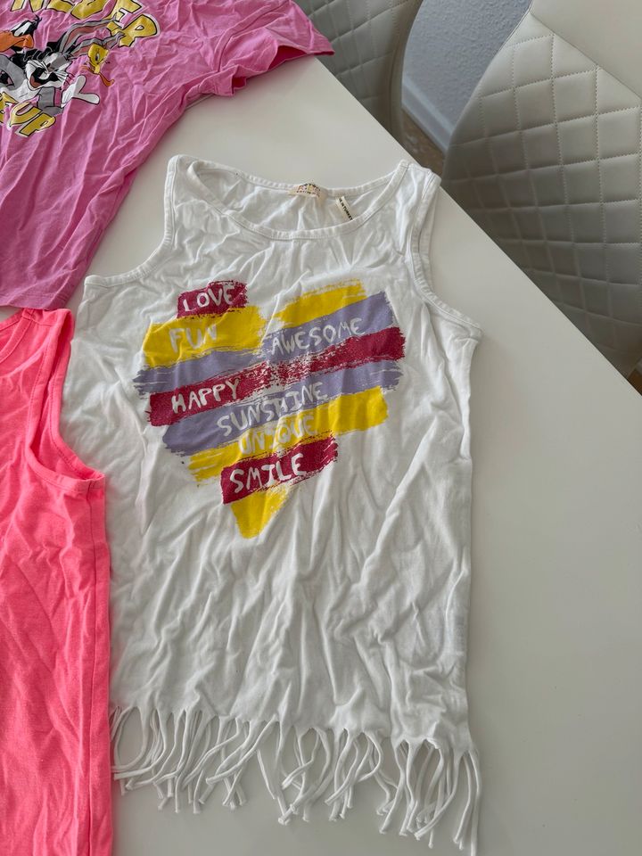 Mädchen Shirts Jumpsuit 146-152 in Herborn