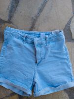 2 x Jeansshorts H&M Grösse 146 hell und dunkelblau Nordrhein-Westfalen - Zülpich Vorschau