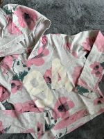 H&M Hoodie cropped leichtes Sweatshirt floral 140/146 Hessen - Rimbach Vorschau