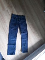 H&M Gr. 128 Lange Hose dunkel blau sehr guter Zustand Druckknopf Essen-West - Frohnhausen Vorschau