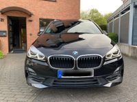 BMW 218 Active Tourer 218i Sport Line Aut. Panorama Nordrhein-Westfalen - Mettmann Vorschau