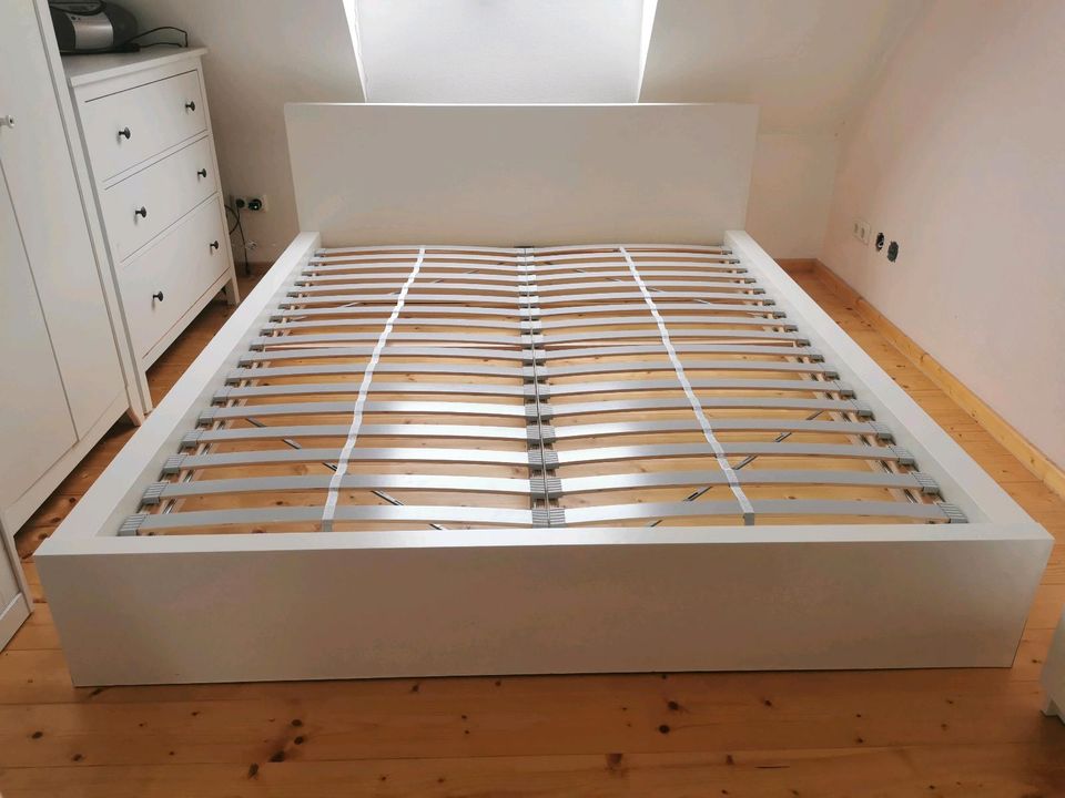 Ikea Malm Bett 1,60x2,00m weiß in Naunhof