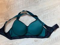 Hunkemöller HKMX Sport BH Grün schwarz Gr.75C Bayern - Ebermannstadt Vorschau