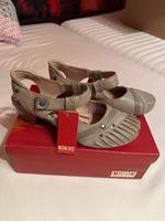 Mustang Sling-Pumps grau taupe Gr. 39 NEU & OVP NP € 59,95 Nordrhein-Westfalen - Nettetal Vorschau