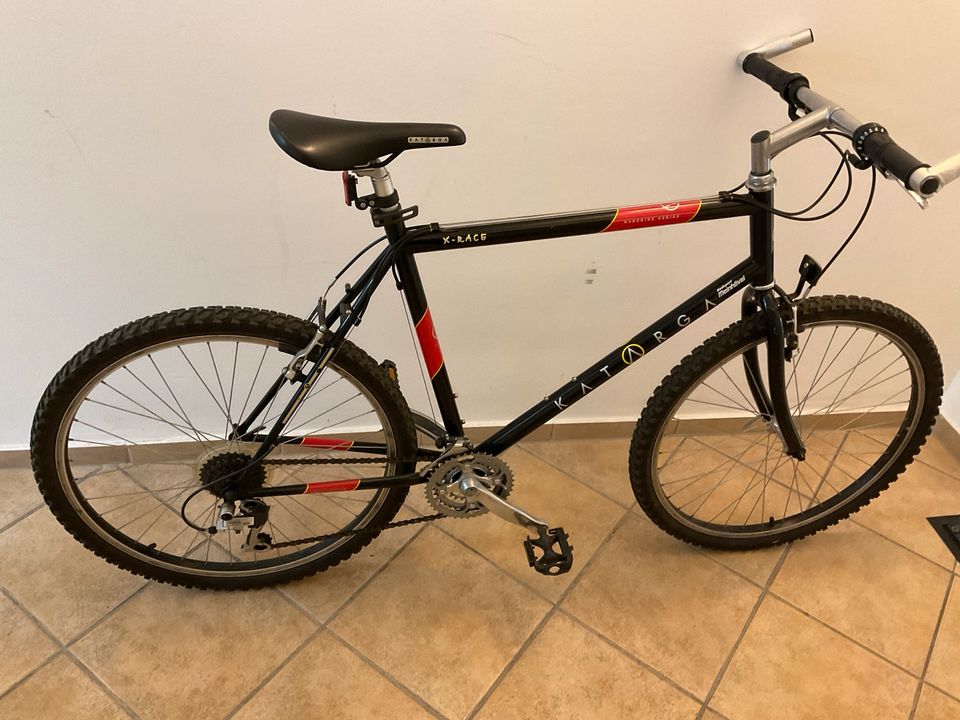 Mountainbike KATARGA X-Race 3x7 Shimano, 26 Zoll, Alu Fahrrad in Berlin