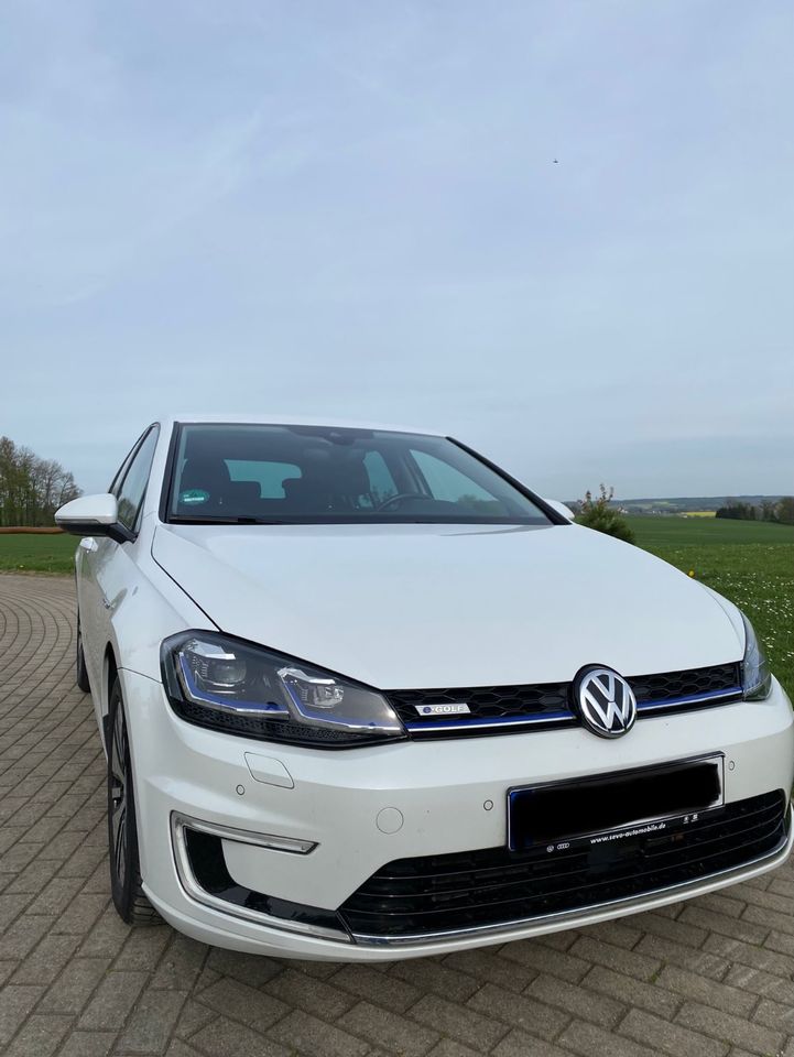 VW Golf 7 35,8kWh e-Golf Wärmepumpe+Navi+Carplay+Dynaudio+CCS+LED in Blankenheim bei Sangerhausen