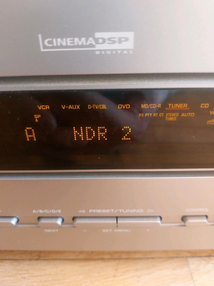 Yamaha Receiver RX-V 440 RDS Dolby Receiver in Bissendorf