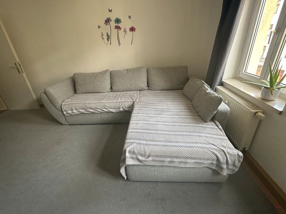 Couch/Sofa mit schlaffunktion in Gera