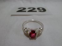 Ring silberfarben mit rotem Stein - Ø20,2mm - 2,54g  # 229 Nordrhein-Westfalen - Hamm Vorschau