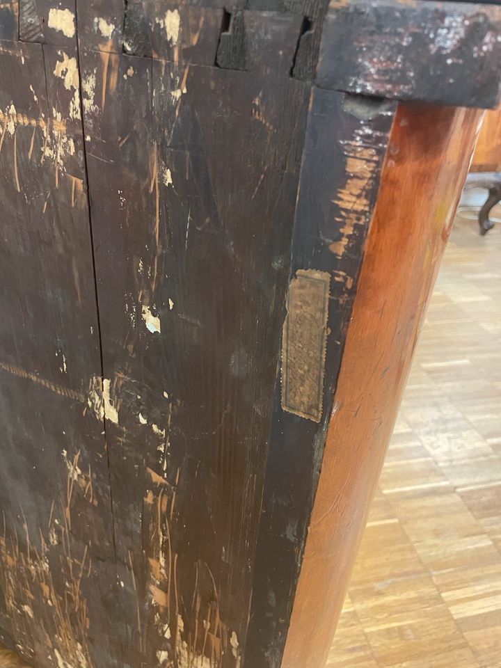 Bürgerlicher Biedermeier Eck Schrank 234cm Brandenburg 19.jhd in Münsingen