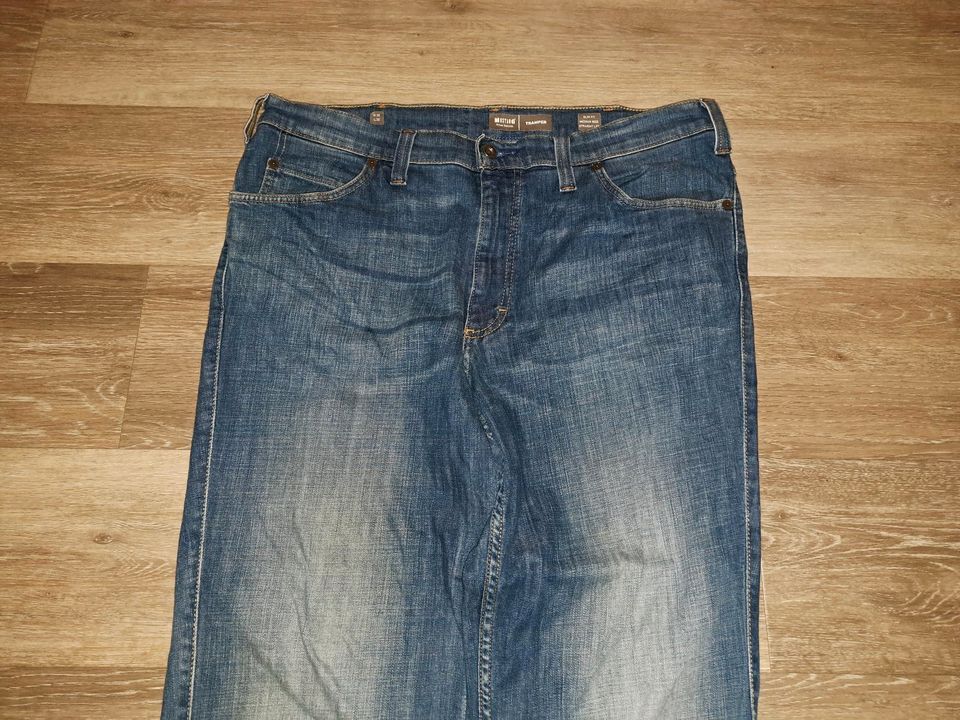 Mustang Tramper Vegas Lee Daren Zip Fly Jeans Cord Hose W38 L32 in Hürth