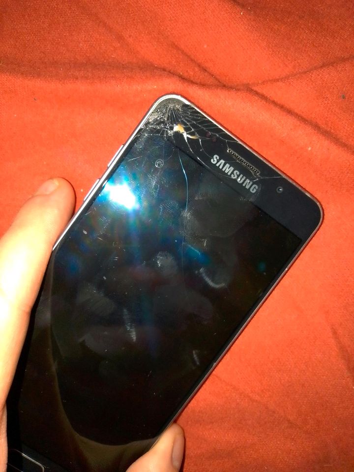Ich verkaufe ein Samsung Galaxy a5 in Selm