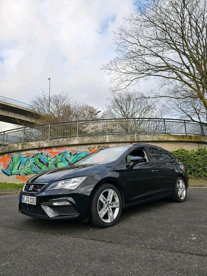 Seat Leon FR 2.0 TDI DSG in Neuss