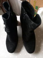 Wildleder Stiefeletten schwarz Gr40 von MJUS Hessen - Angelburg Vorschau