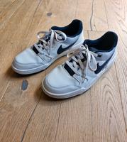 NIKE Full Force low Herren Sneaker*Gr.42,5*wie NEU Thüringen - Schmalkalden Vorschau