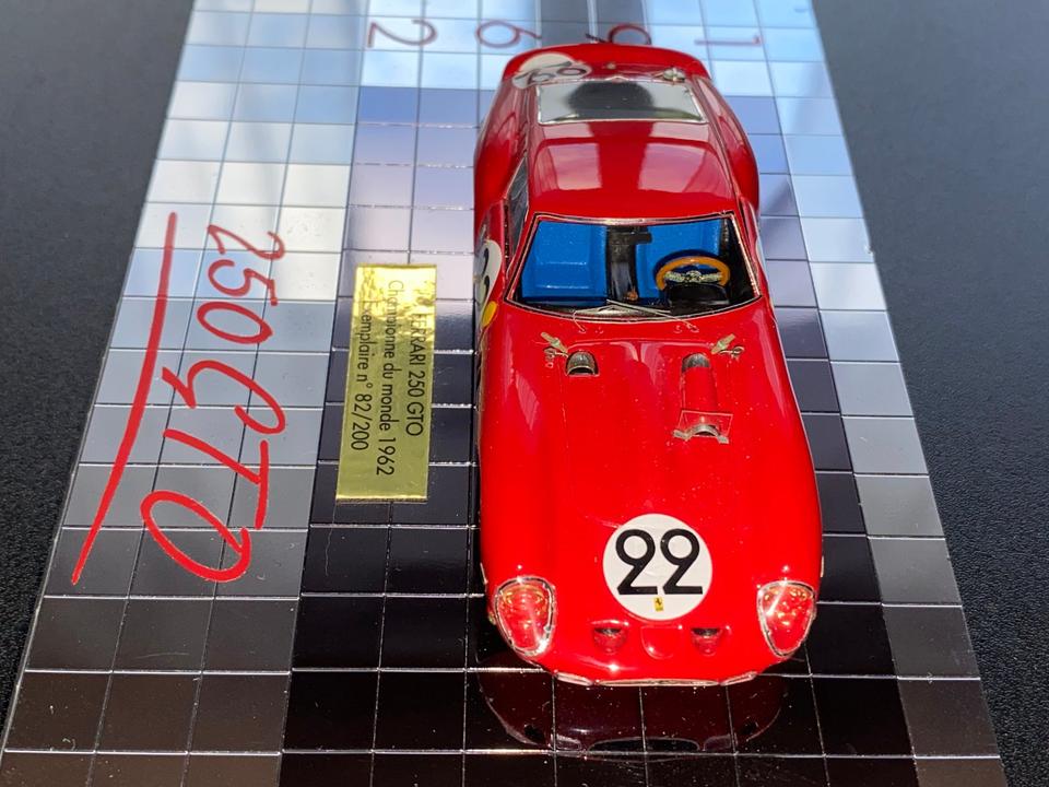 Heco Miniatures du Chateau Ferrari 250 GTO 1962 1:43 kein BBR in Erbach