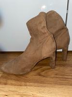 Bershka Stiefel Schuhe caramell gr 41 West - Nied Vorschau