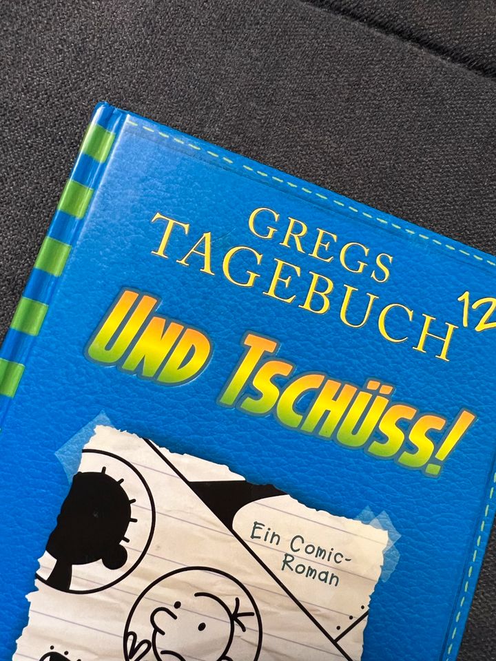 Buch Greg’s Tagebuch 12 - Und Tschüss von Jeff Kinney Comic in Frankfurt am Main