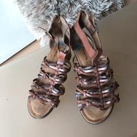 Riemchen Sandalen TAMARIS Nordrhein-Westfalen - Troisdorf Vorschau