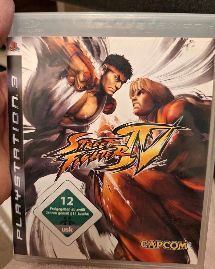 Street Fighter 2, PS 3 Spiel, mit Heft, FSK 12, sehr gut erhalten in Berlin