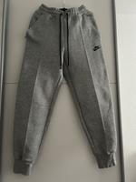 Nike Jogging Hose Damen Neu!!!! Sachsen-Anhalt - Halle Vorschau