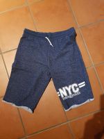 Neuwertige Sweat Hose knielang blau 176/182/S Bayern - Miesbach Vorschau