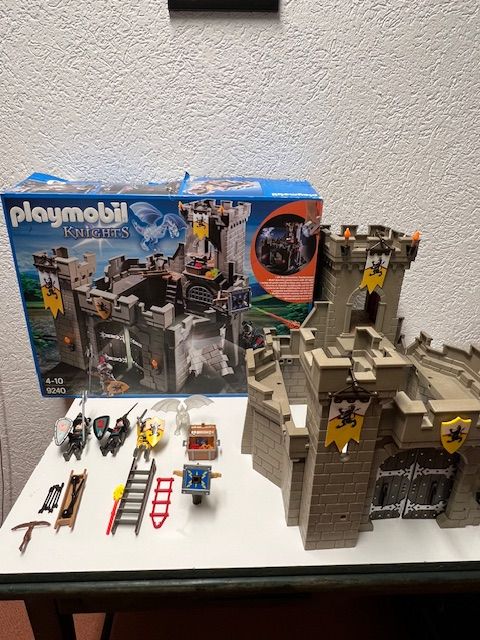 Playmobil-9240-Löwenritter-Festung in Leinfelden-Echterdingen