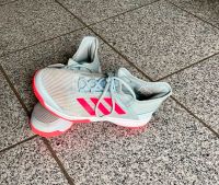 Adidas Tennisschuhe Gr. 37 1/2 Damen Kinder Schleswig-Holstein - Havetoft Vorschau