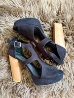 Schwarze Keilabsatzschuhe 37 Bayern - Herzogenaurach Vorschau