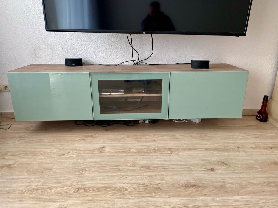 Ikea BESTÅ TV-Bank mit Schubladen und Tür Eicheeff graugrün in Übach-Palenberg