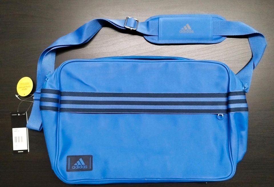Adidas Enamel M Laptop Tasche Farbe Blau unbenutzt/neuwertig in Düsseldorf  - Bezirk 1 | Notebook gebraucht kaufen | eBay Kleinanzeigen ist jetzt  Kleinanzeigen