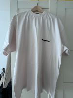 Balenciaga T-Shirt. Gr. M oversize Düsseldorf - Flingern Nord Vorschau