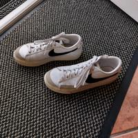 Nike Sneaker in einwandfreiem Zustand Niedersachsen - Hildesheim Vorschau