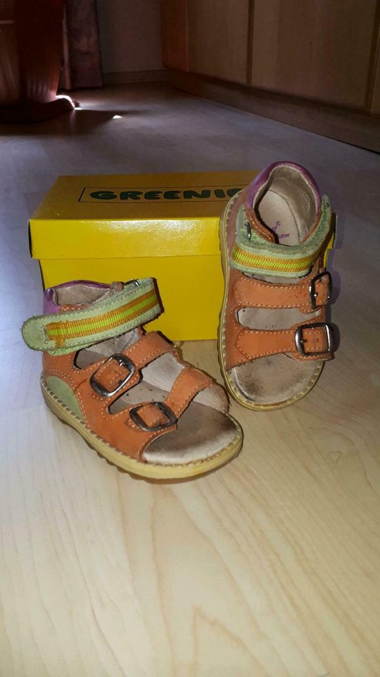 Kinderschuhe Sandalen Größe 21 in Heringen (Werra)