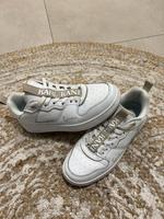 Karl Kani Sheaker Weiß Beige Damen Schuhe Gr. 40,5 Bayern - Bad Neustadt a.d. Saale Vorschau