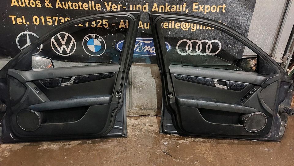 Mercedes C klasse W204 tür vorne R&L komplett Spiegel Farbe 755 in Bochum