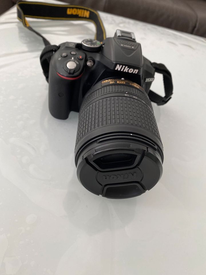 Nikon Spiegelreflexkamera wie Neu in Kolbermoor